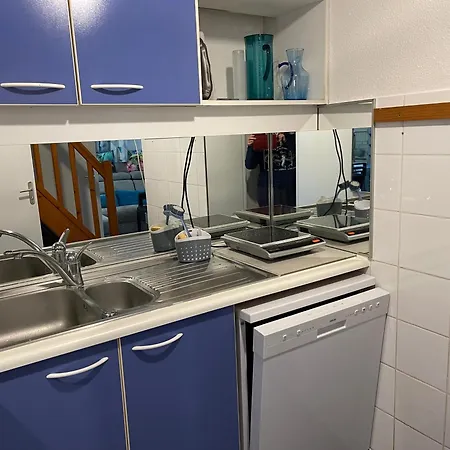Maison Bord De Et Piscine *